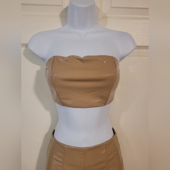 NWT Rare Forever 21 Vinyl PVC Bandeau Leggings Coord Set - Picture 8 of 16